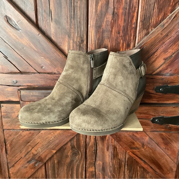 Dansko Ankle Boots 39 8.5 - Picture 5 of 7